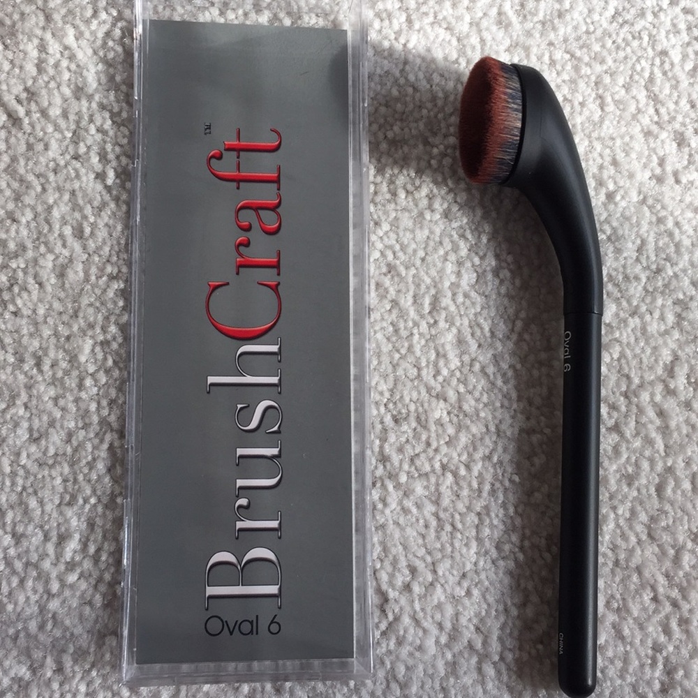 Make up brush NWOT